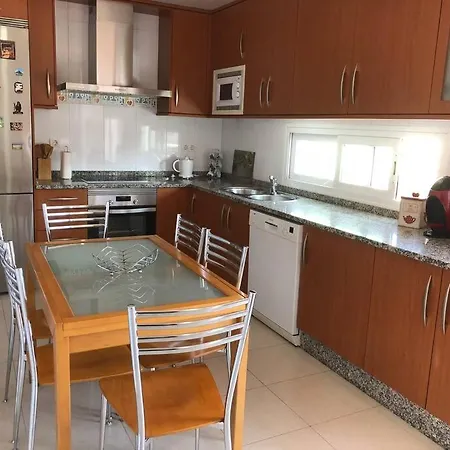 Gran Atico Duplex Con Terrazas Garaje Y Vistas * カンガス・デ・モラソ