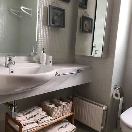 Gran Atico Duplex Con Terrazas Garaje Y Vistas * カンガス・デ・モラソ